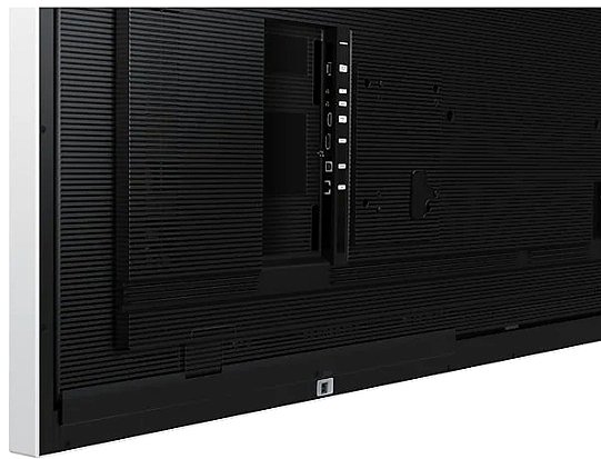 Large-Format Display 85