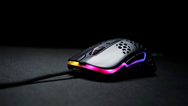 Gamer egér XTRFY Gaming Mouse M42 RGB fekete Lifestyle