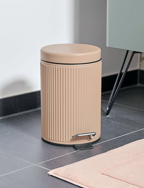 Rubbish Bin ZELLER Bathroom waste basket metal cream 3 l, 17 × 26 cm ...
