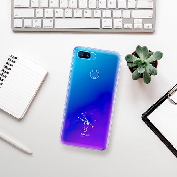 Kryt na mobil iSaprio čiré pouzdro - Býk - Xiaomi Mi 8 Lite ...