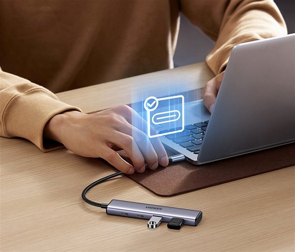 USB Hub UGREEN 4-Port USB-C Hub ...