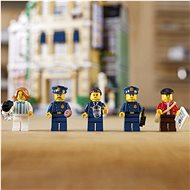 LEGO® Creator 10278 Policejní stanice - LEGO stavebnice