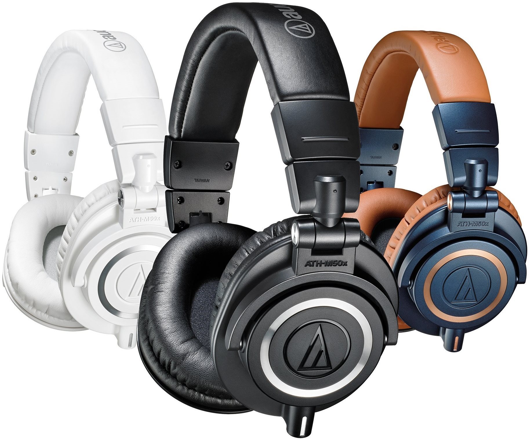 Headphones Audio-technica ATH-M50x Lateral view