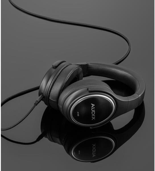 Headphones Audix A140 Lateral view