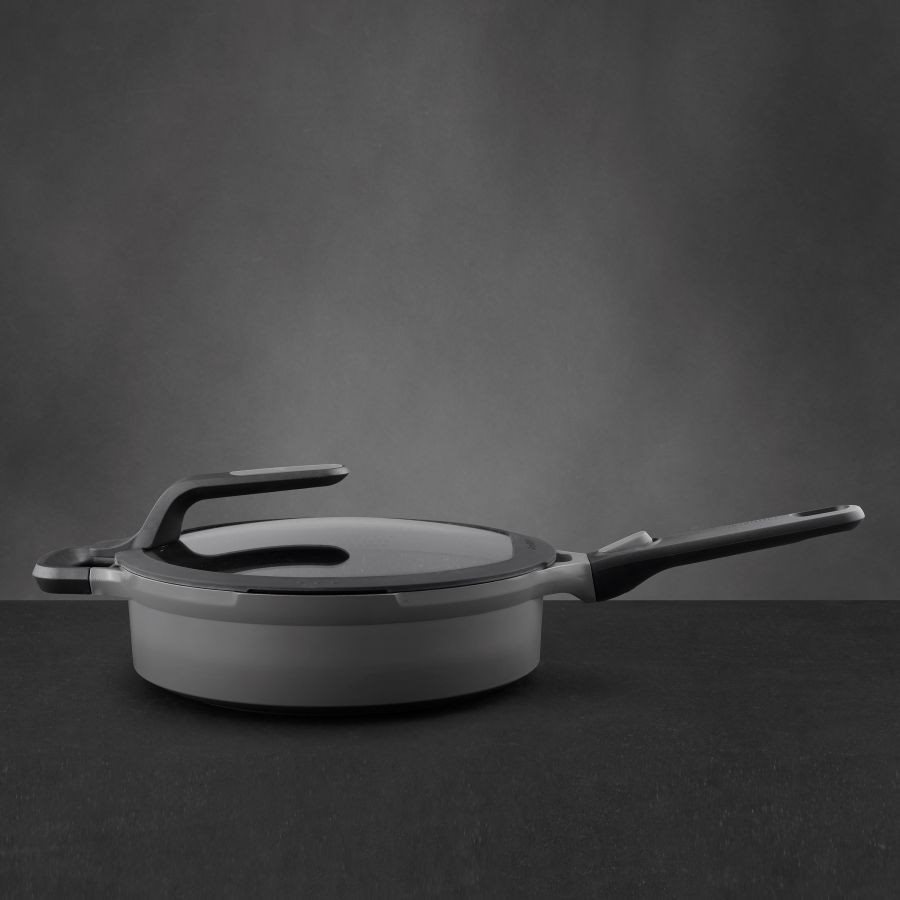 Pan BergHOFF GEM STAYCOOL 28cm, Deep Lifestyle