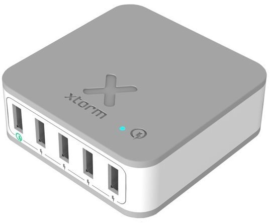 USB Hub Xtorm XPD11 Oldalnézet