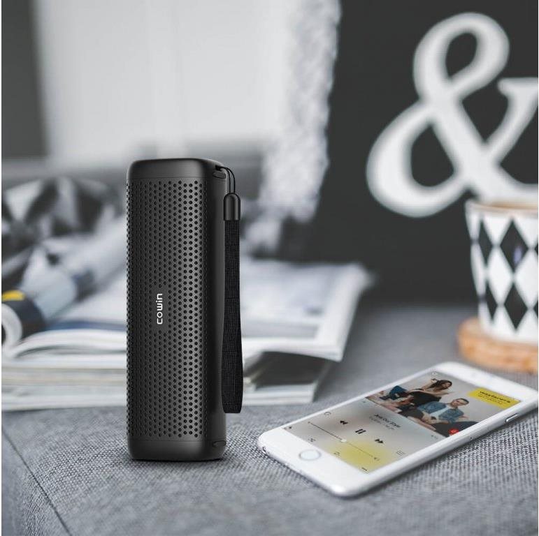 Bluetooth Speaker COWIN 6110 Lifestyle