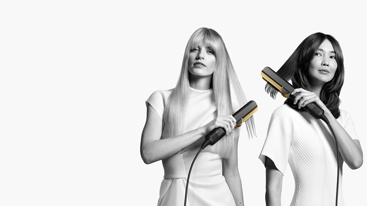 Flat Iron Dyson Airstrait™ HT01 Onyx Black/Gold ...
