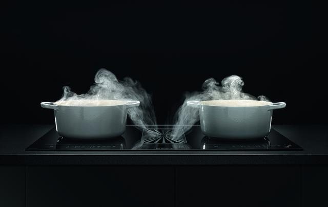 Cooktop De Dietrich DPI7888BH Lifestyle