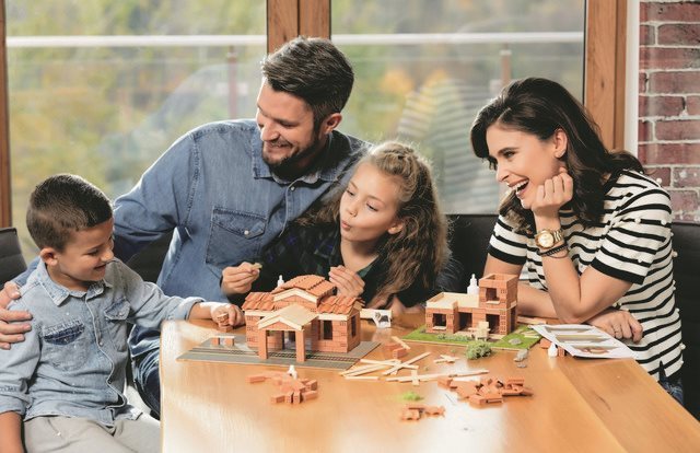 Building Set M-size Brick Trick Loft - DE Lifestyle