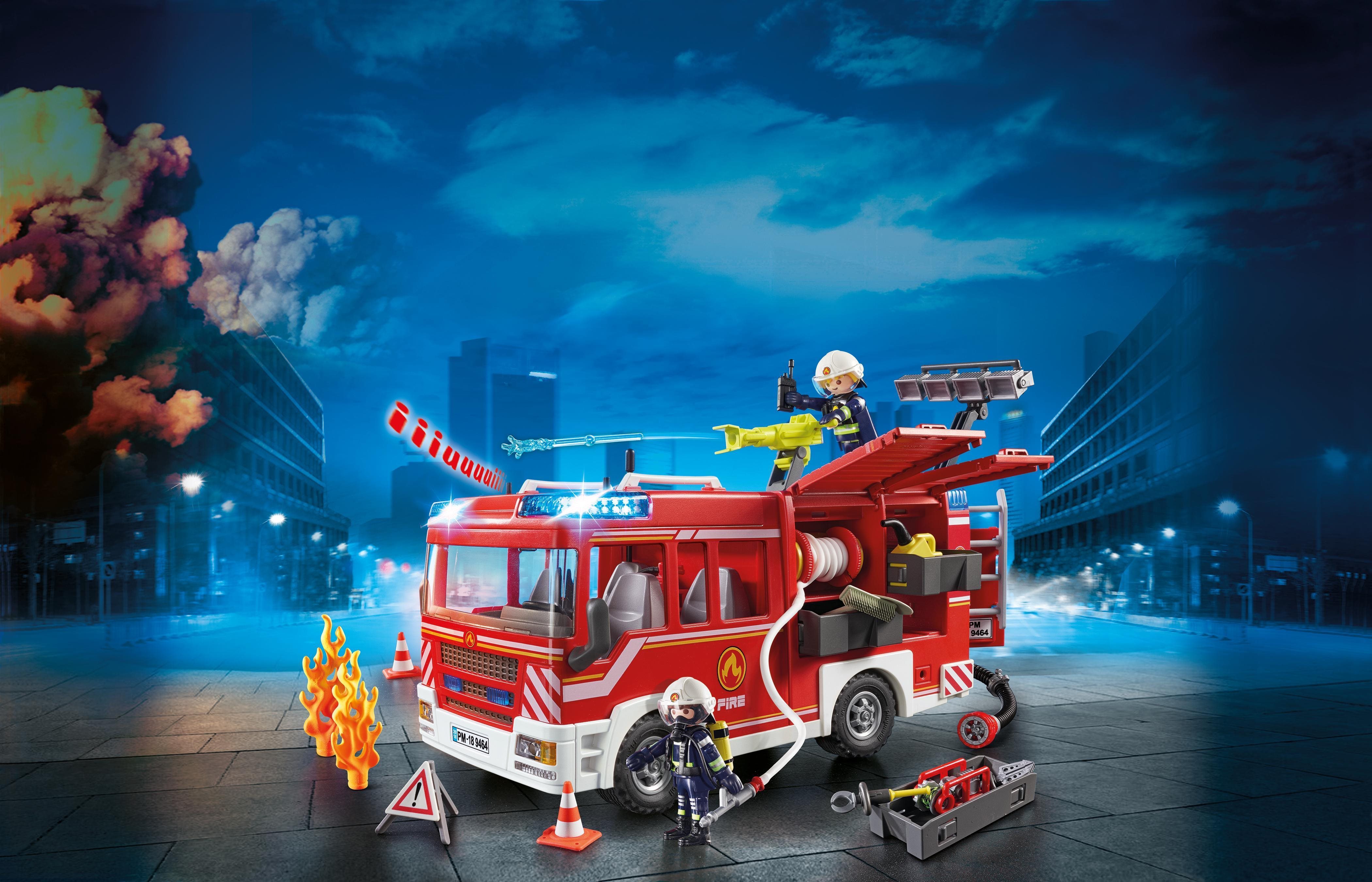 Building Set Playmobil 9464 Fire Truck with Syringe Lifestyle