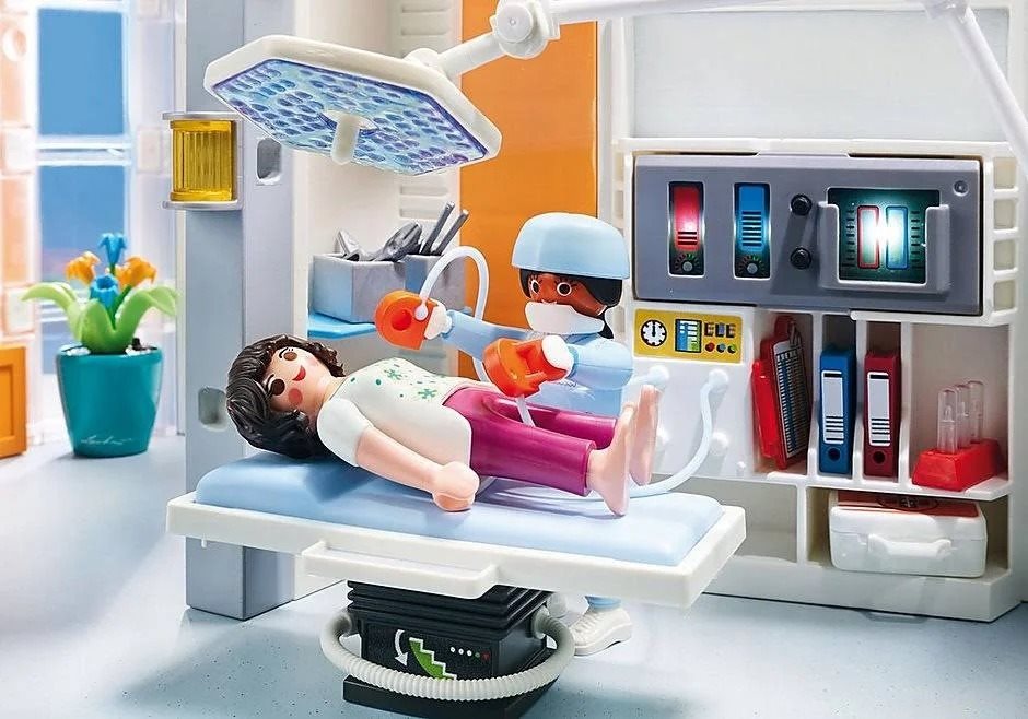 Building Set Playmobil Hospital with equipment ...