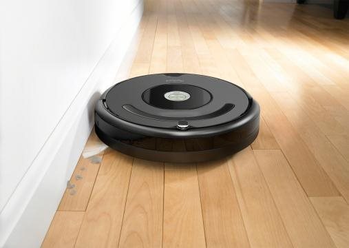 Robotický vysávač iRobot Roomba 676