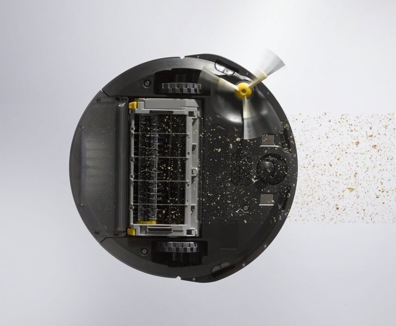 Robot Vacuum iRobot Roomba 698 Lifestyle