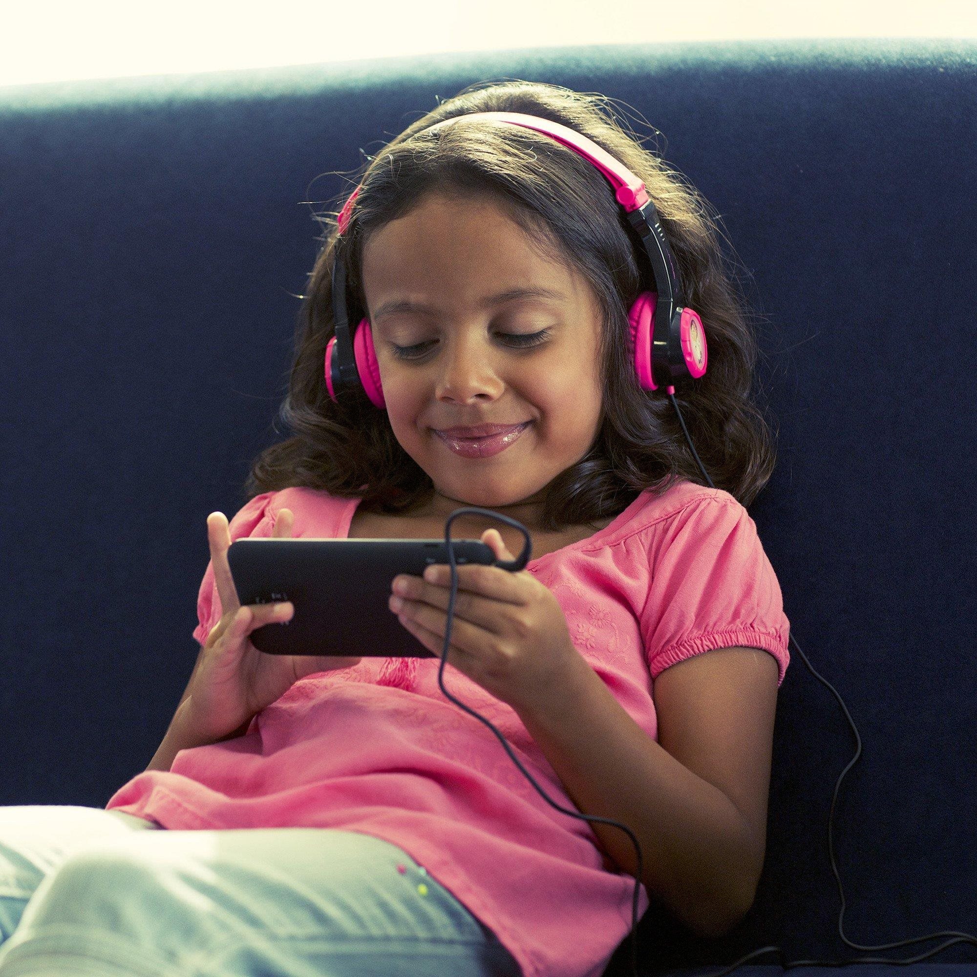 Slúchadlá JLAB JBuddies Folding Kids Headphones Pink/Black Lifestyle