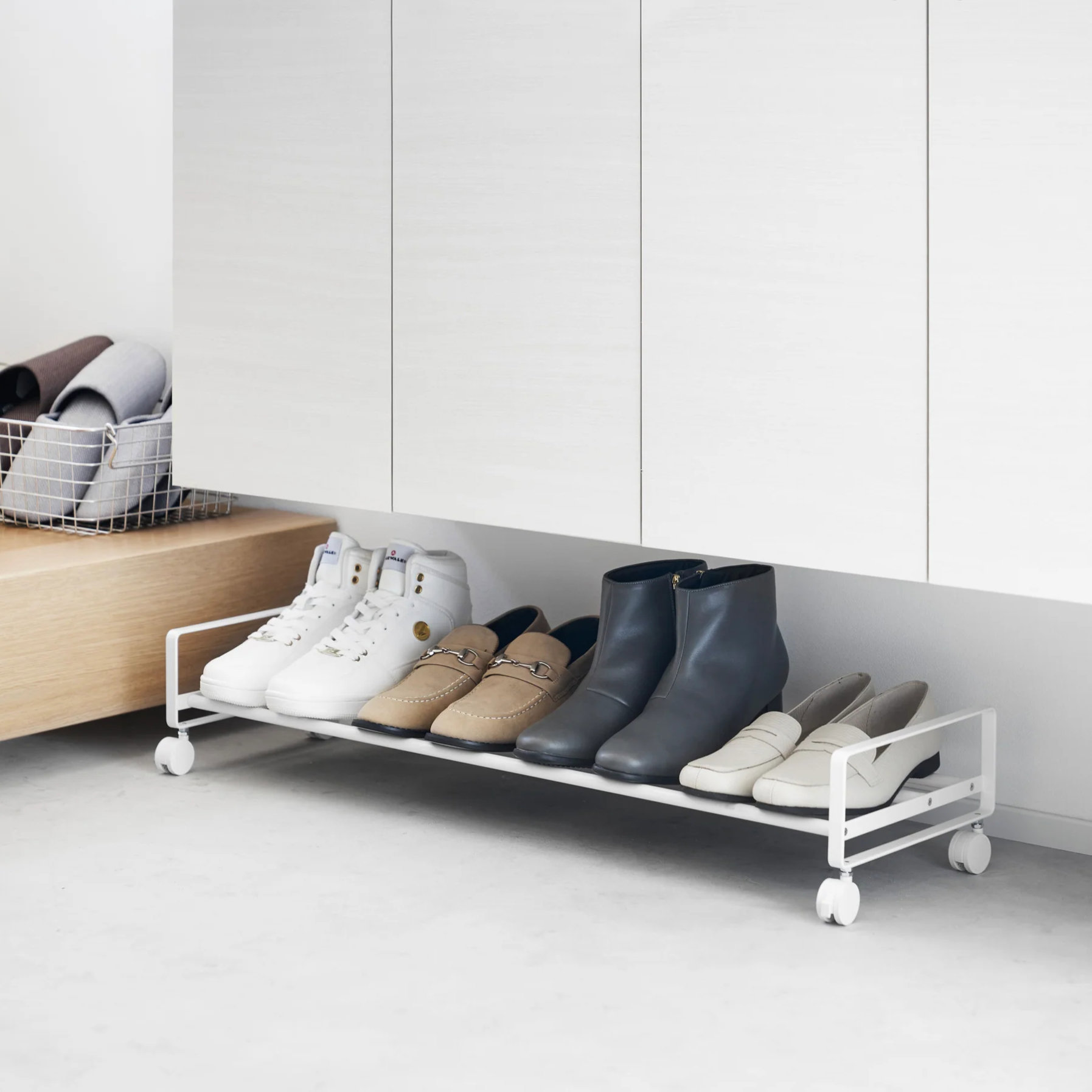 Shoe Rack YAMAZAKI Shoe rack with wheels Tower, white ...