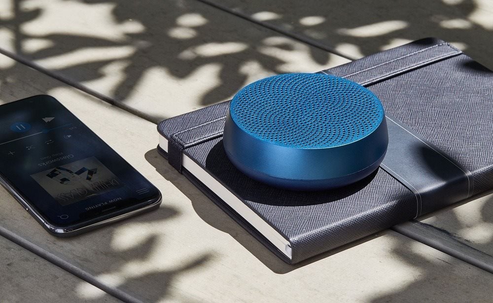 Bluetooth Speaker Lexon Mino L Blue Lifestyle