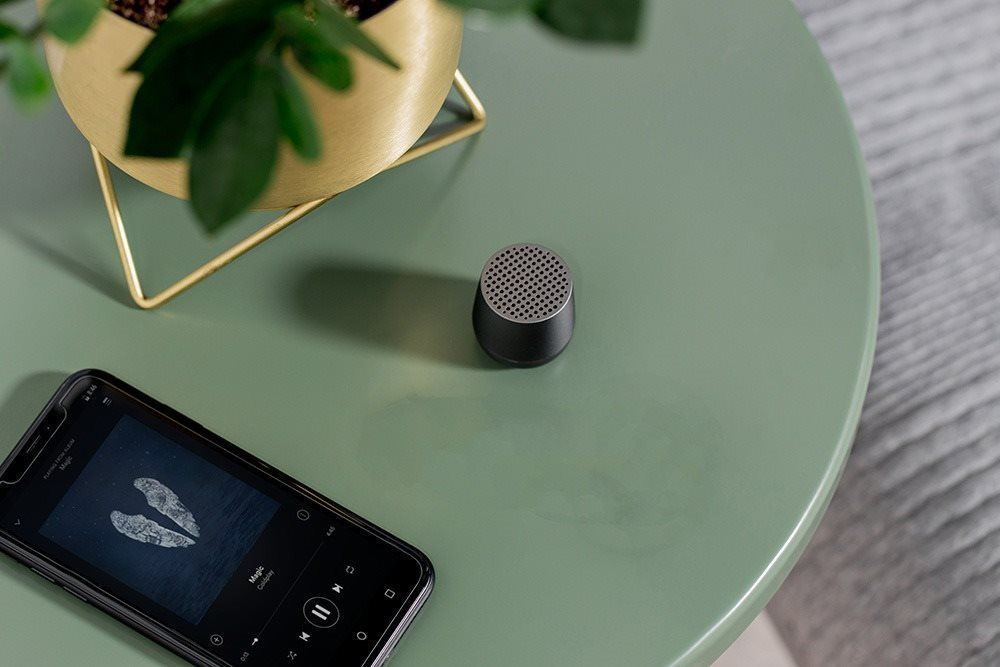 Bluetooth Speaker Lexon Mino+, Grey Lifestyle