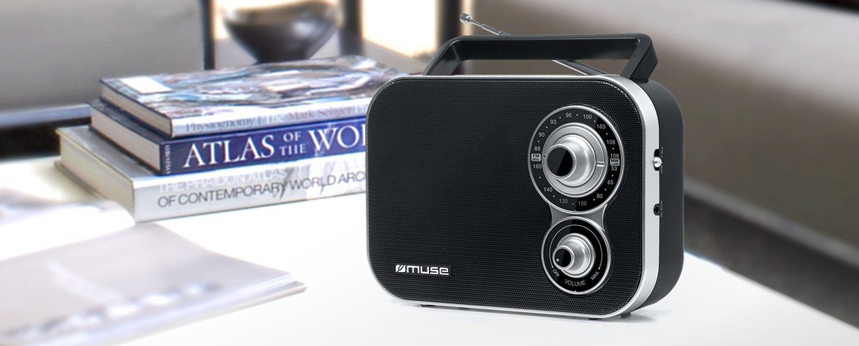 Radio MUSE M-051R Lifestyle