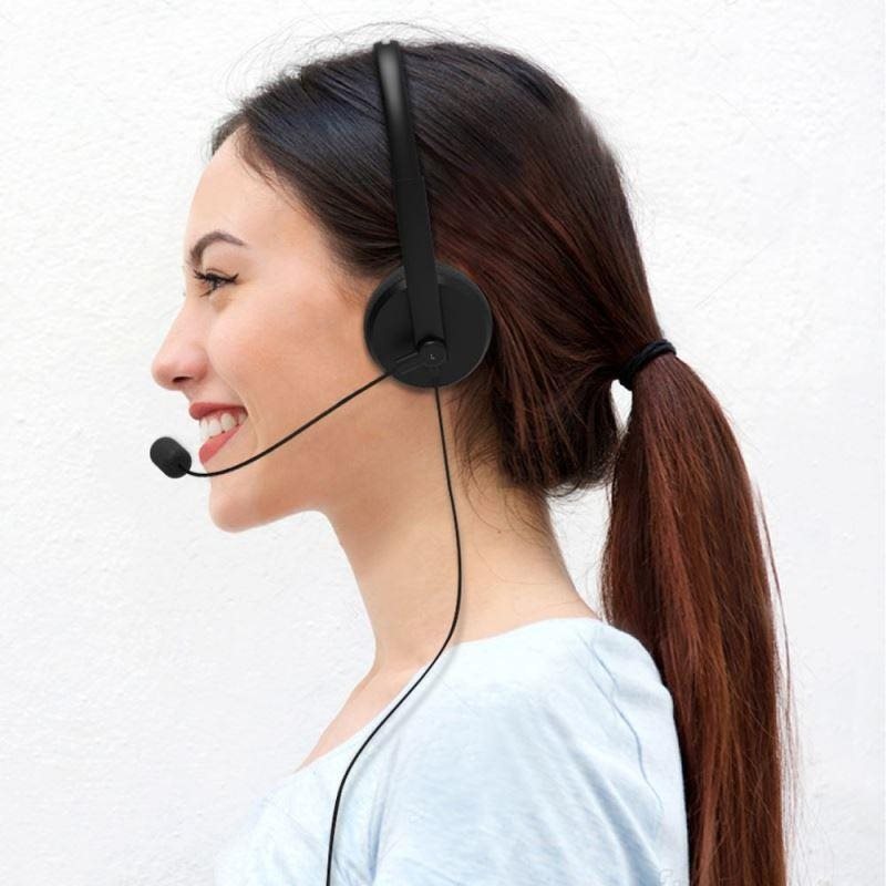 Headphones PORT CONNECT - Stereo Headset with Microphone, USB-A, Black Lifestyle
