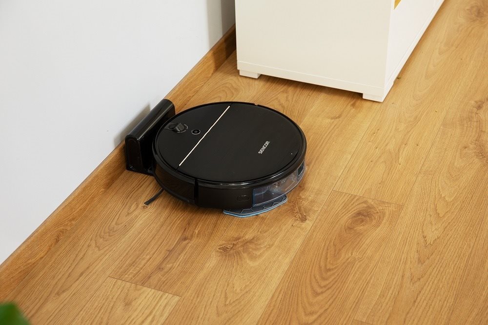 Robot Vacuum SENCOR SRV 8550BK Robotic Vacuum Cleaner 2in1 Active AllFloor CAMERA WiFi Lifestyle