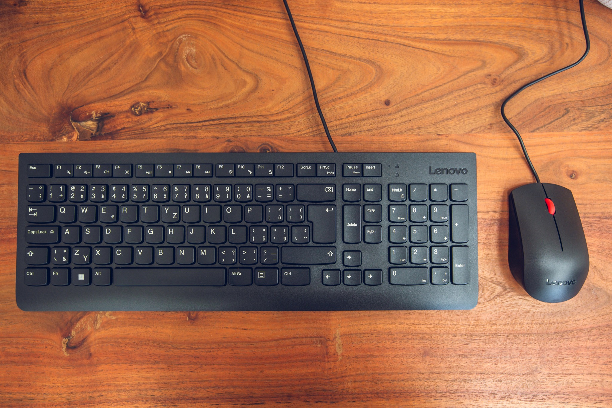 Keyboard and Mouse Set Lenovo Essential Wired Keyboard and Mouse - CZ ...