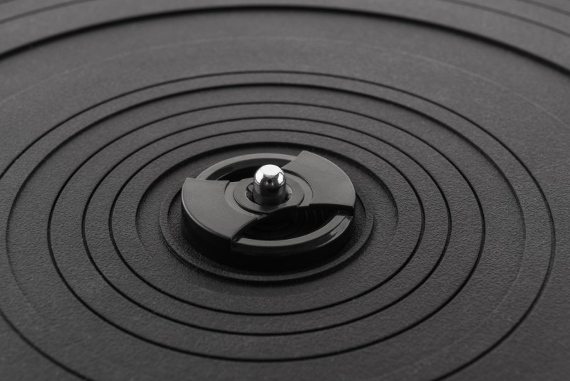 Gramofon JVC AL-E534M