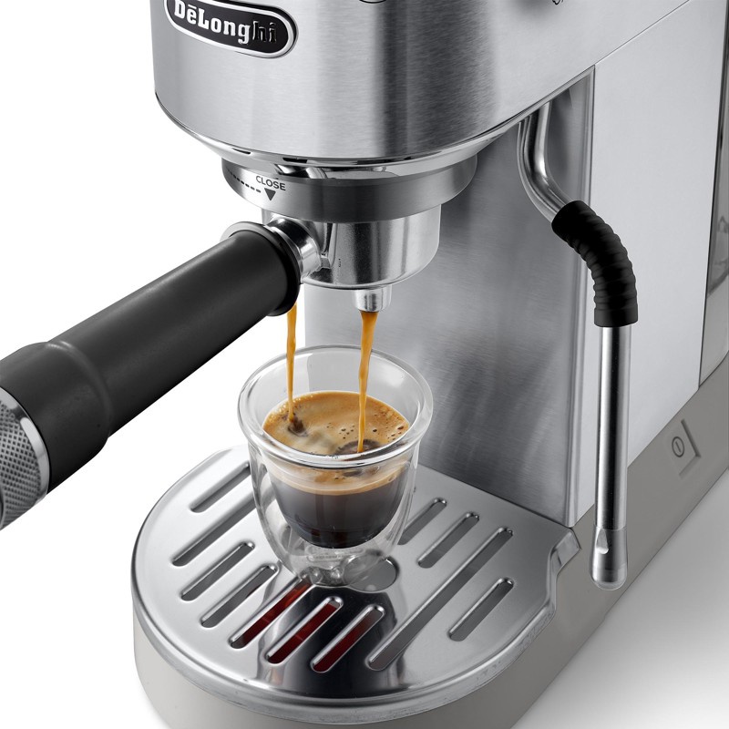De'Longhi Dedica EC 685.BK Lever Coffee Machine