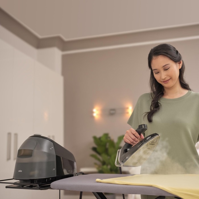 Braun CareStyle 7 Pro IS7282BL steam generator Braun CareStyle 7 Pro IS7282BL steam generator