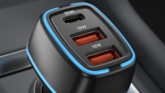 AlzaPower Car Charger P220 USB-A + USB-C Power Delivery 30W 
