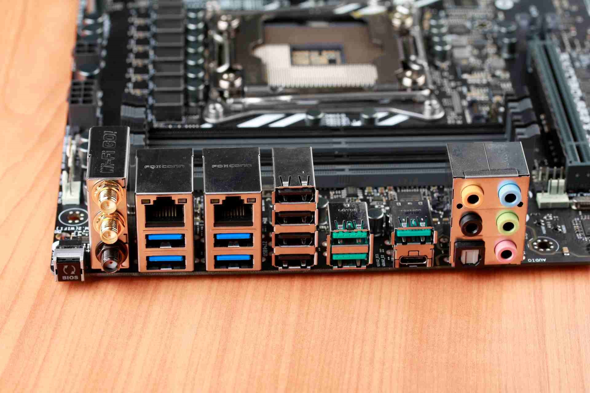 Konnektoren; ASUS-PRIME-X299-DELUXE 