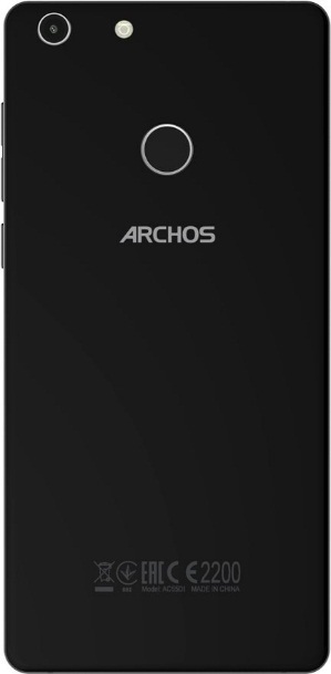 ARCHOS Diamond Selfie; zadní strana telefonu; 16 Mpx fotoaparát; čtečka otisků prstů