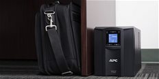 APC Smart-UPS so správou cez internet