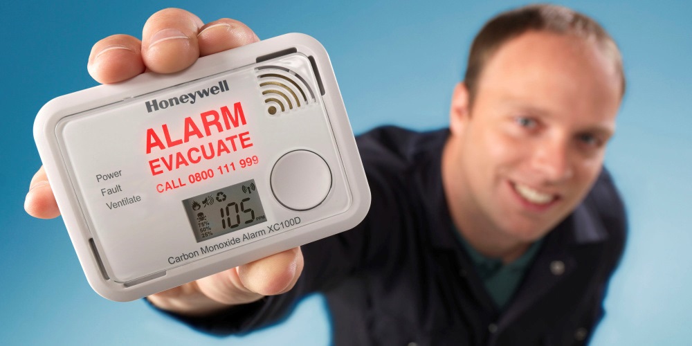 CO hlásiče a detektory kouře Honywell zajistí bezpečí vaší domácnosti