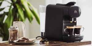 Kapslový kávovar L’OR BARISTA Sublime přináší zážitek jako z kavárny