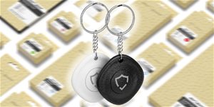 Az AlzaGuard Hero Tag segít megtalálni az elveszett pénztárcát, kulcsokat vagy hátizsákot