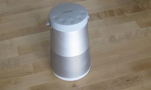 Bose Soundlink Revolve+, horní pohled