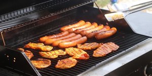 Jak vyčistit gril snadno a rychle: Kompletní postup pro každý typ