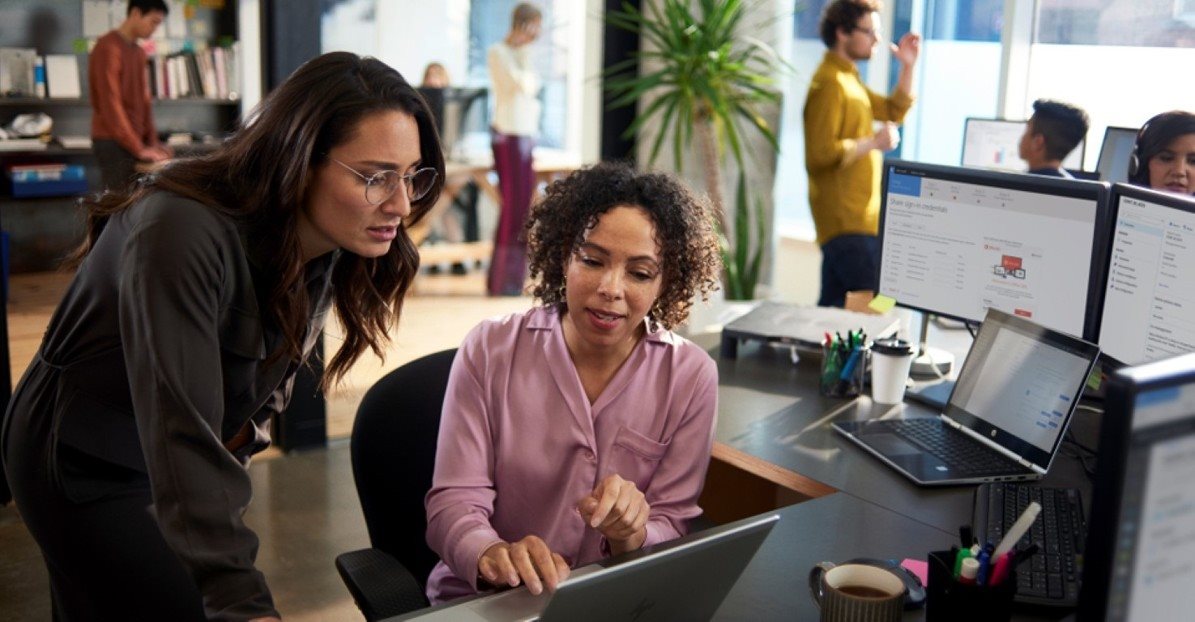 Microsoft CSP; elektronické licence; měsíční předplatné