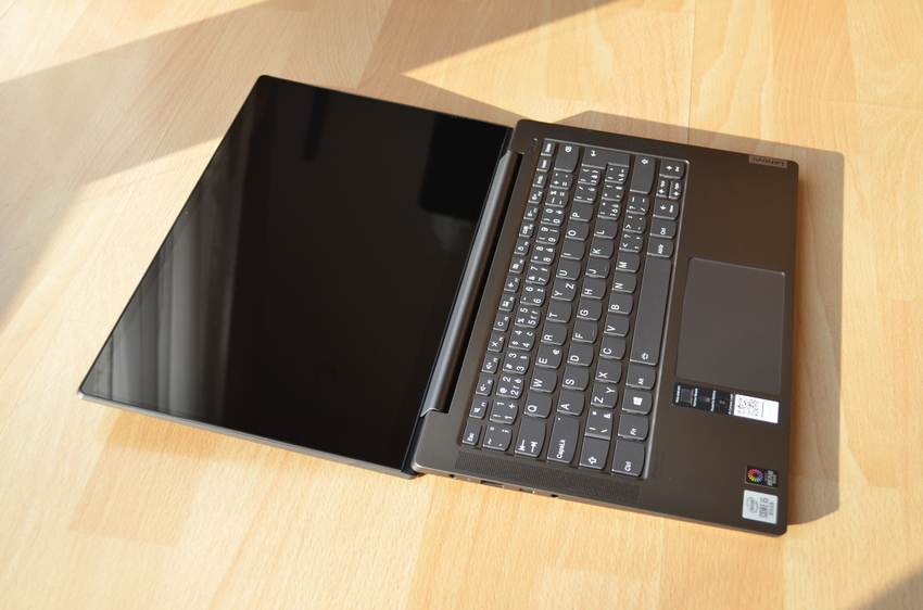 Lenovo Yoga S740-14IIL; recenze