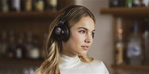So verbinden Sie Kopfhörer mit Ihrem Gerät (ANLEITUNG)