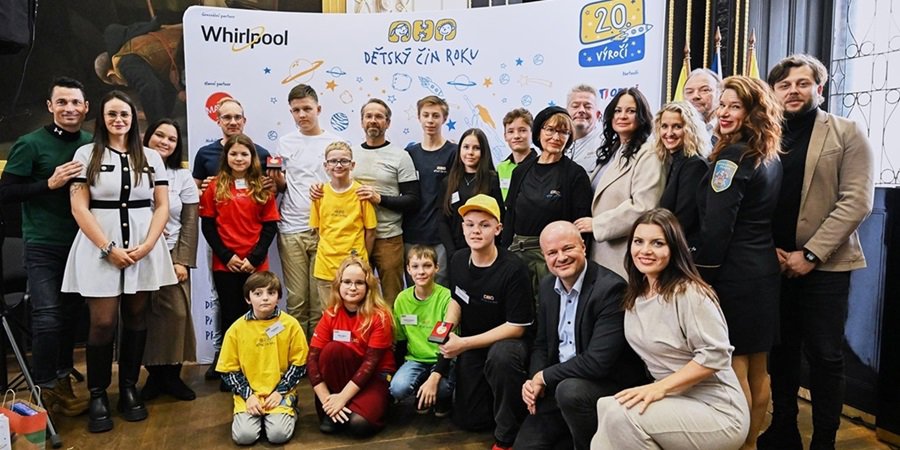 https://cdn.alza.cz/Foto/ImgGalery/Image/Article/lgthumb/detsky-cin-roku.jpg
