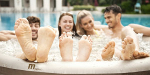 https://cdn.alza.cz/Foto/ImgGalery/Image/Article/massage-jakuzzi-thumb.jpg