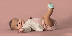 Inteligentná ponožka Owlet pre pokojný spánok rodičov aj detí