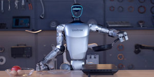 https://cdn.alza.cz/Foto/ImgGalery/Image/Article/robot-alza-nahled.jpg