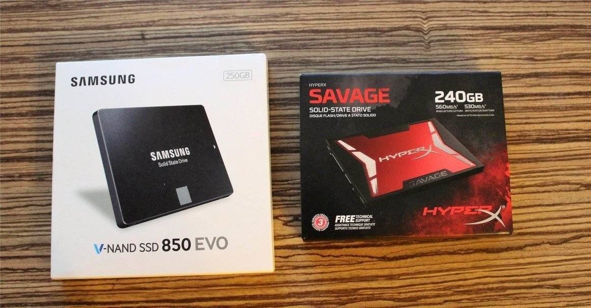 Samsung 850 EVO vs. HyperX Savage – krabičky