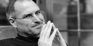 https://cdn.alza.cz/Foto/ImgGalery/Image/Article/steve-jobs-zdroj-x-@Apple_Geek_Actu-maly.jpg