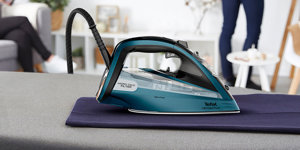 Dampfbügeleisen Tefal FV9851E0 Ultimate Pure (TEST)