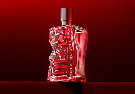 Diesel D Red