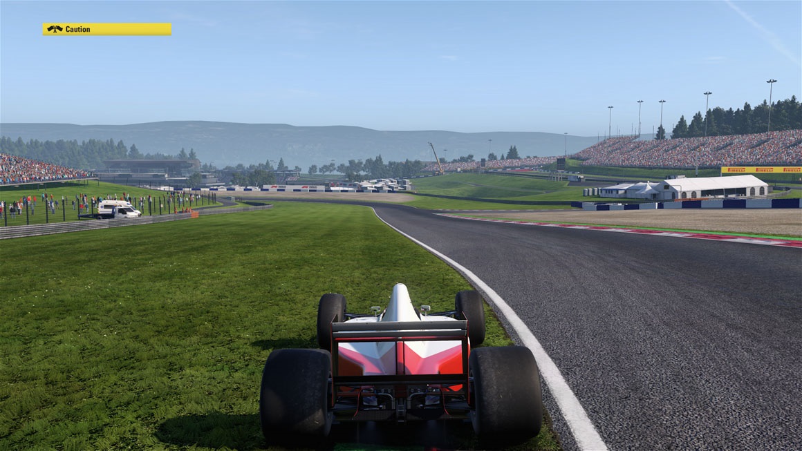 F1 2018 - Ground Cover